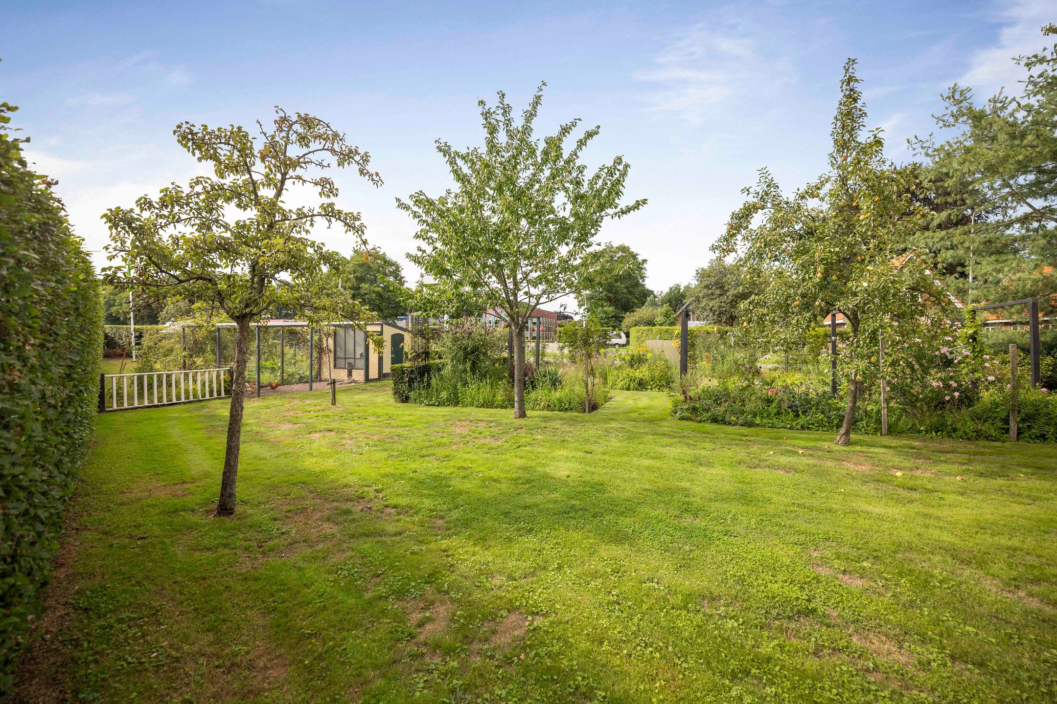 Villa Rozenhof - Characteristic 1930s Villa with Park Garden in Vorden — 45