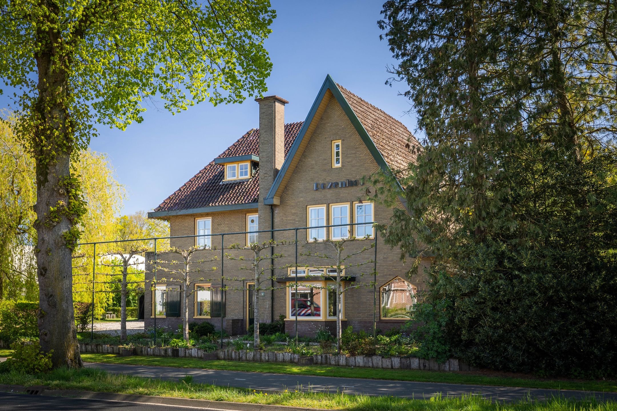 Villa Rozenhof - Characteristic 1930s Villa with Park Garden in Vorden — 60