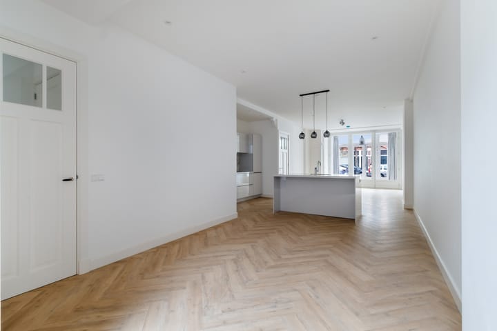 Photo 2 of Joan Maetsuyckerstraat 42-B