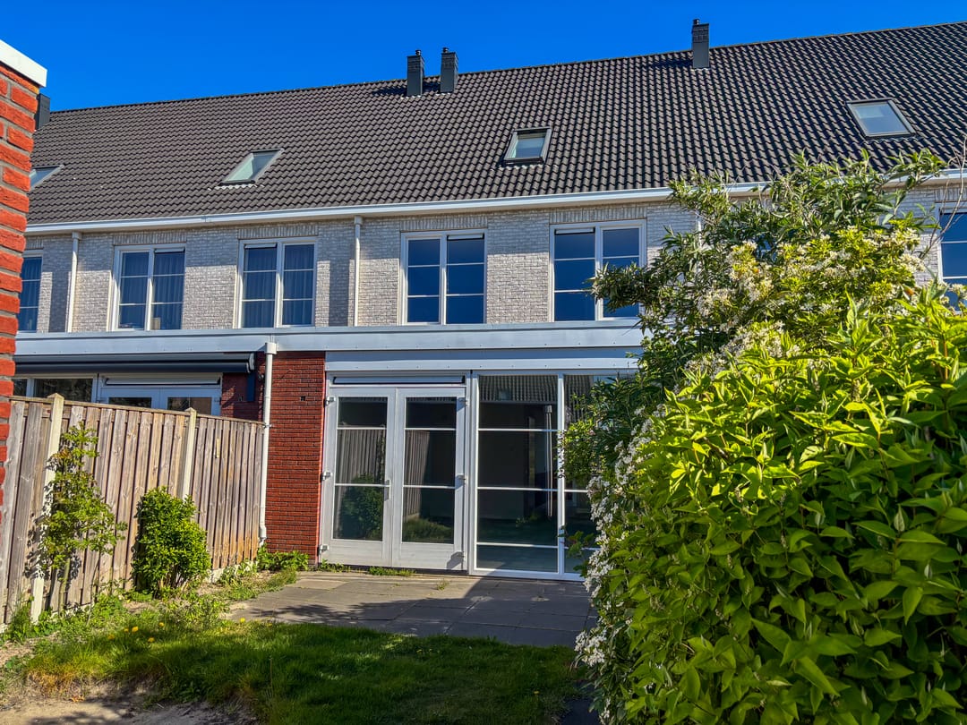 Photo 16 of Jan van der Schoorstraat 10