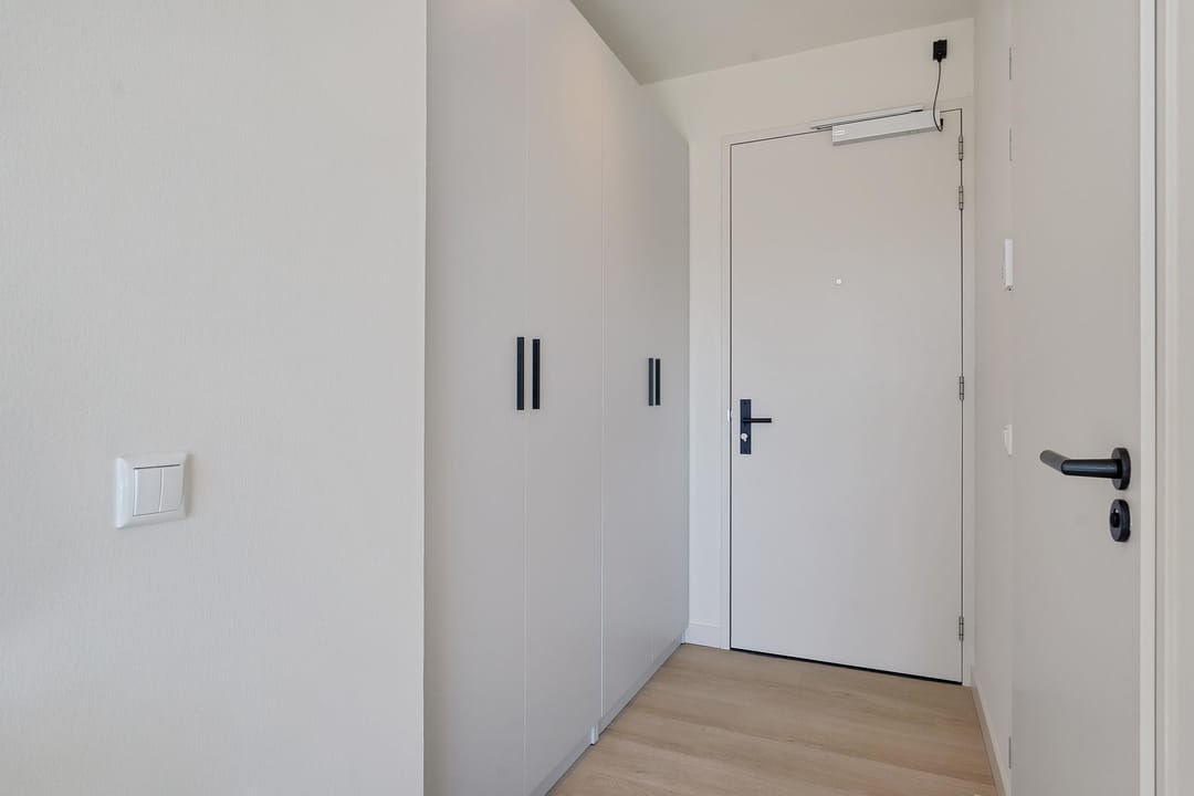 Foto 31 van Rivium 1e straat 65-F