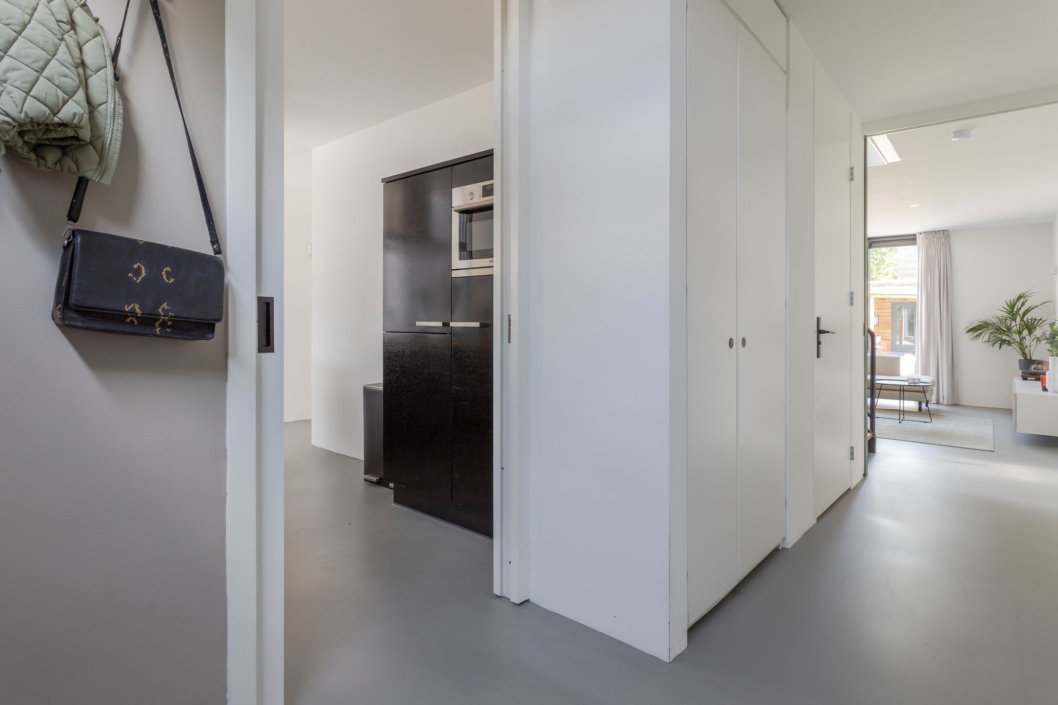Photo 18 of Obrechtstraat 80