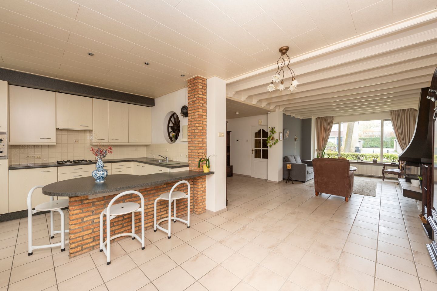 Spacious extended family home with garage and sunny southeast-facing garden in Berkel-Enschot — 14