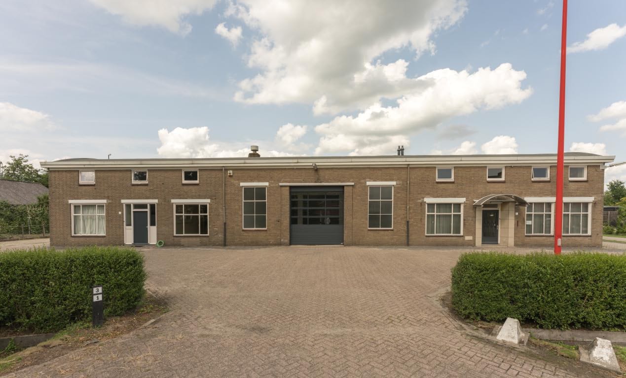 Bekijk foto 2 van Domstraat 1