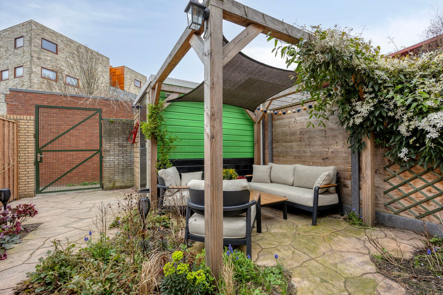 Well-Maintained Family Home with Sunny South-Facing Garden Near Westbroekplas — 19