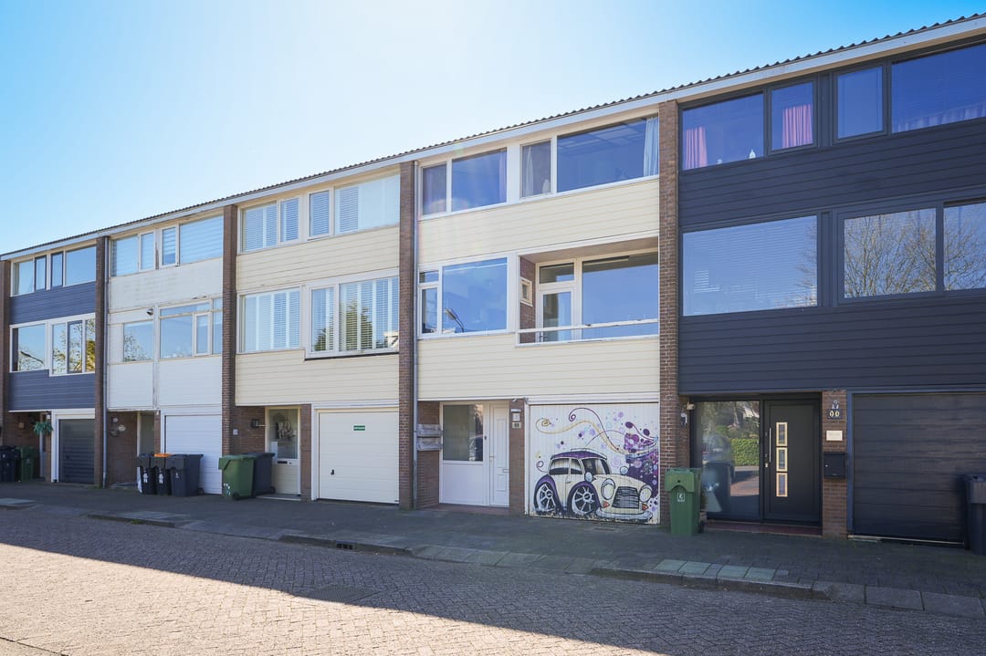 Foto 1 van J. van de Veldelaan 98