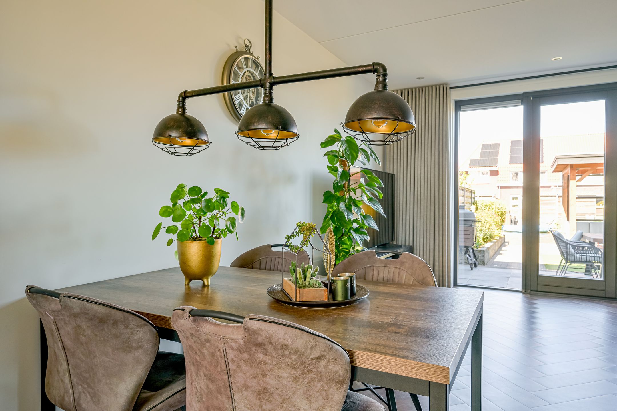 Modern Move-in Ready Terraced Home with Private Mooring on Navigable Water — 18