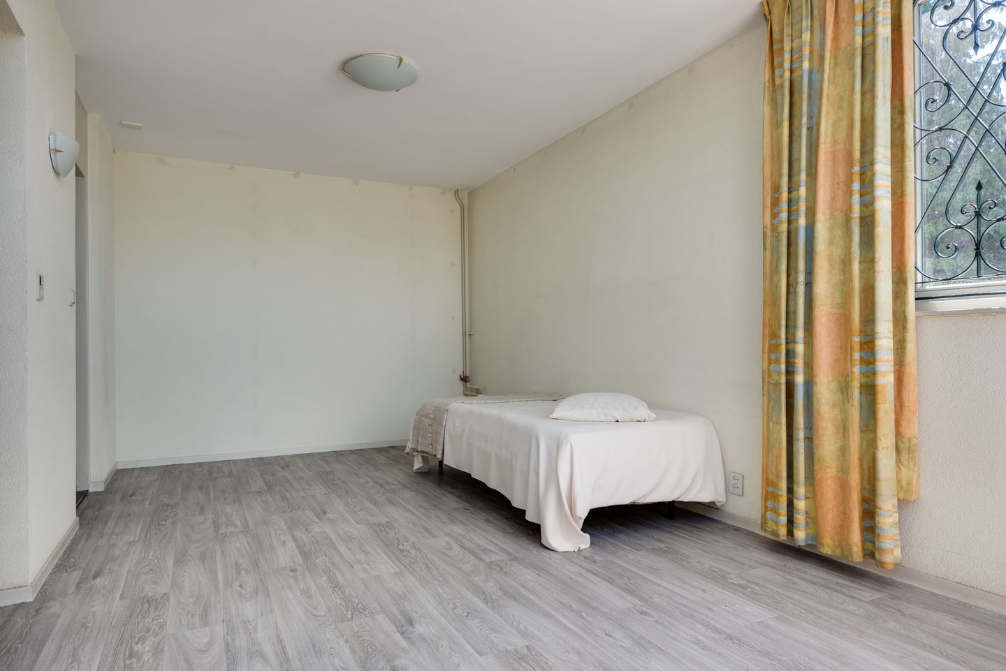 Photo 35 of Burg. van Lithstraat 20