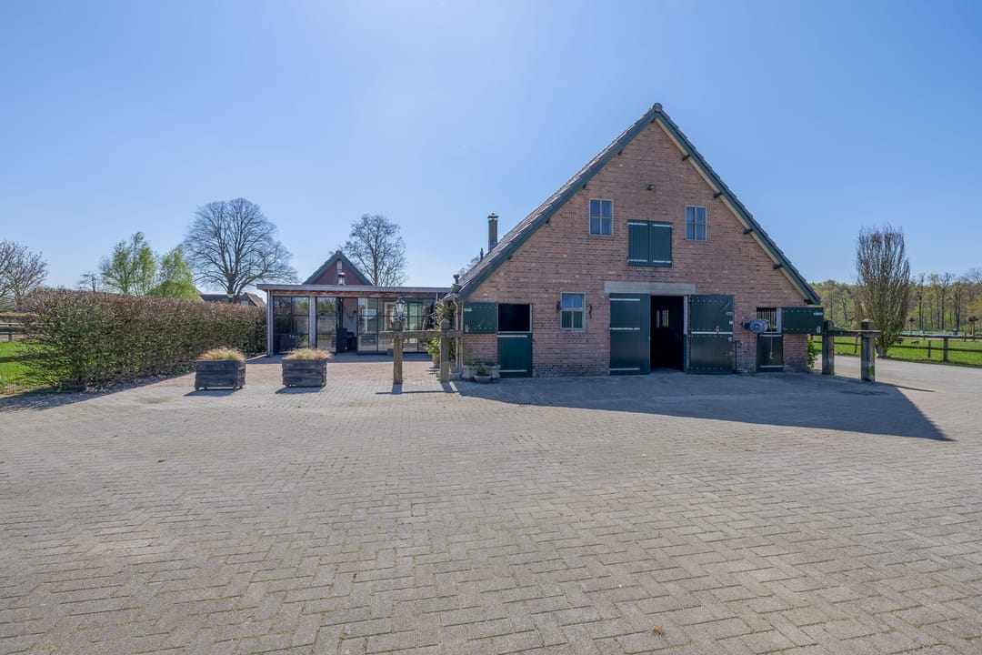 Foto 2 van Uddelerveen 98