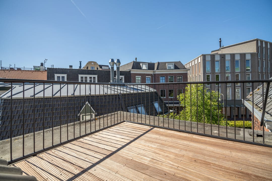 Photo 46 of Sluiskant 23