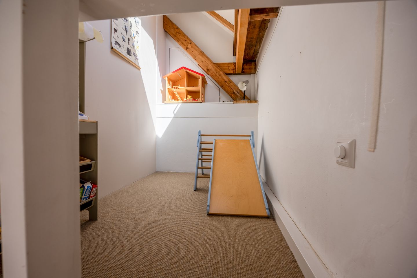 Spacious Ground Floor Apartment with Sunny Garden and Rooftop Terrace in Nijmegen-Oost — 34