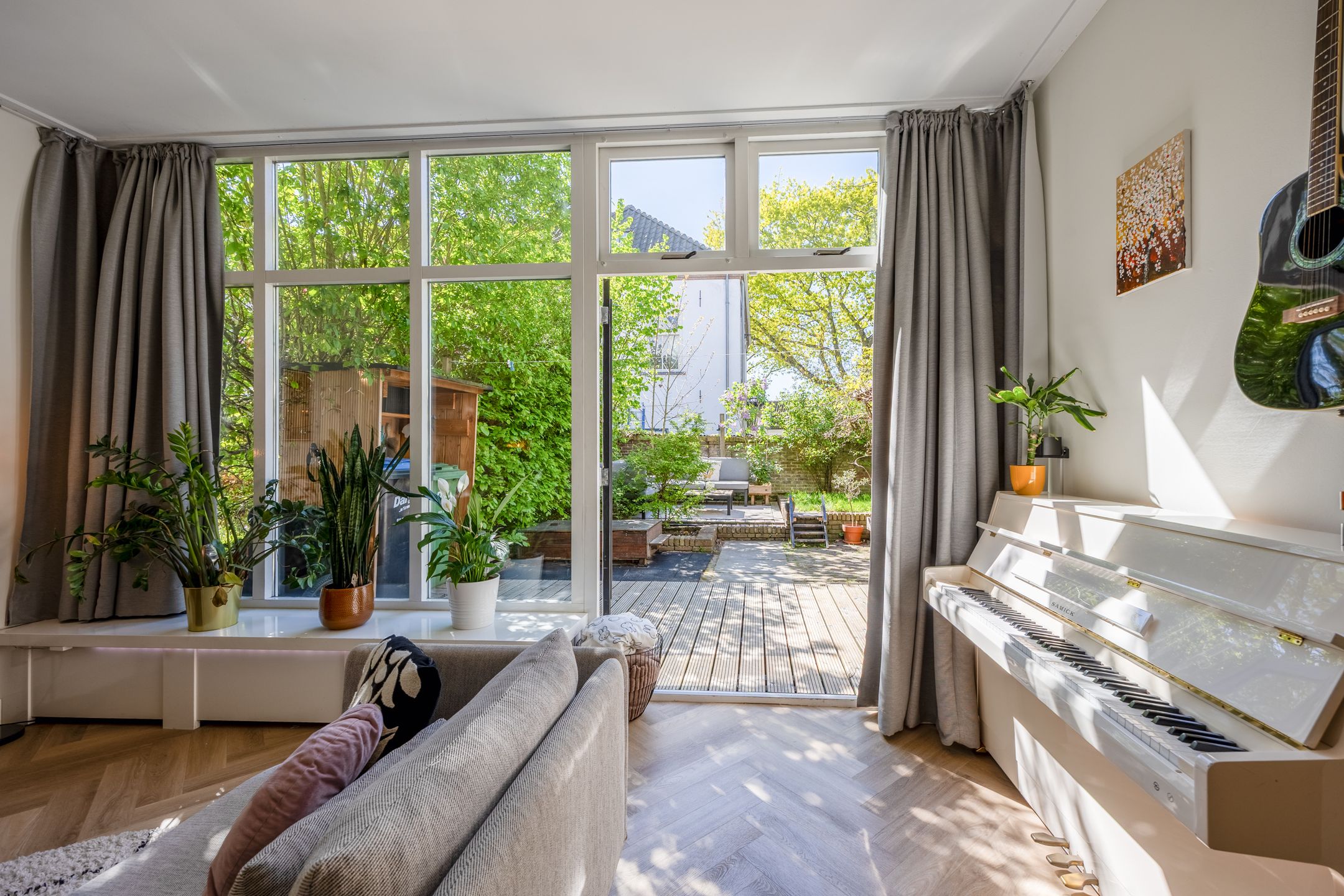 Spacious Ground Floor Apartment with Sunny Garden and Rooftop Terrace in Nijmegen-Oost — 15