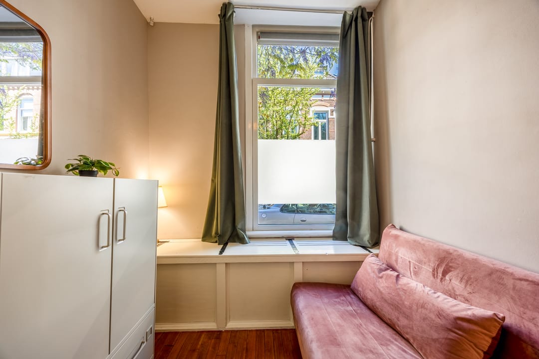 Spacious Ground Floor Apartment with Sunny Garden and Rooftop Terrace in Nijmegen-Oost — 22
