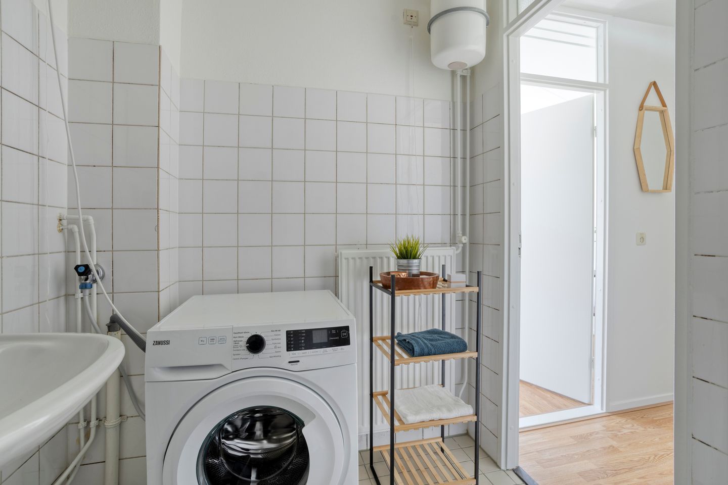 Compact studio with balcony near Groningen center — 19