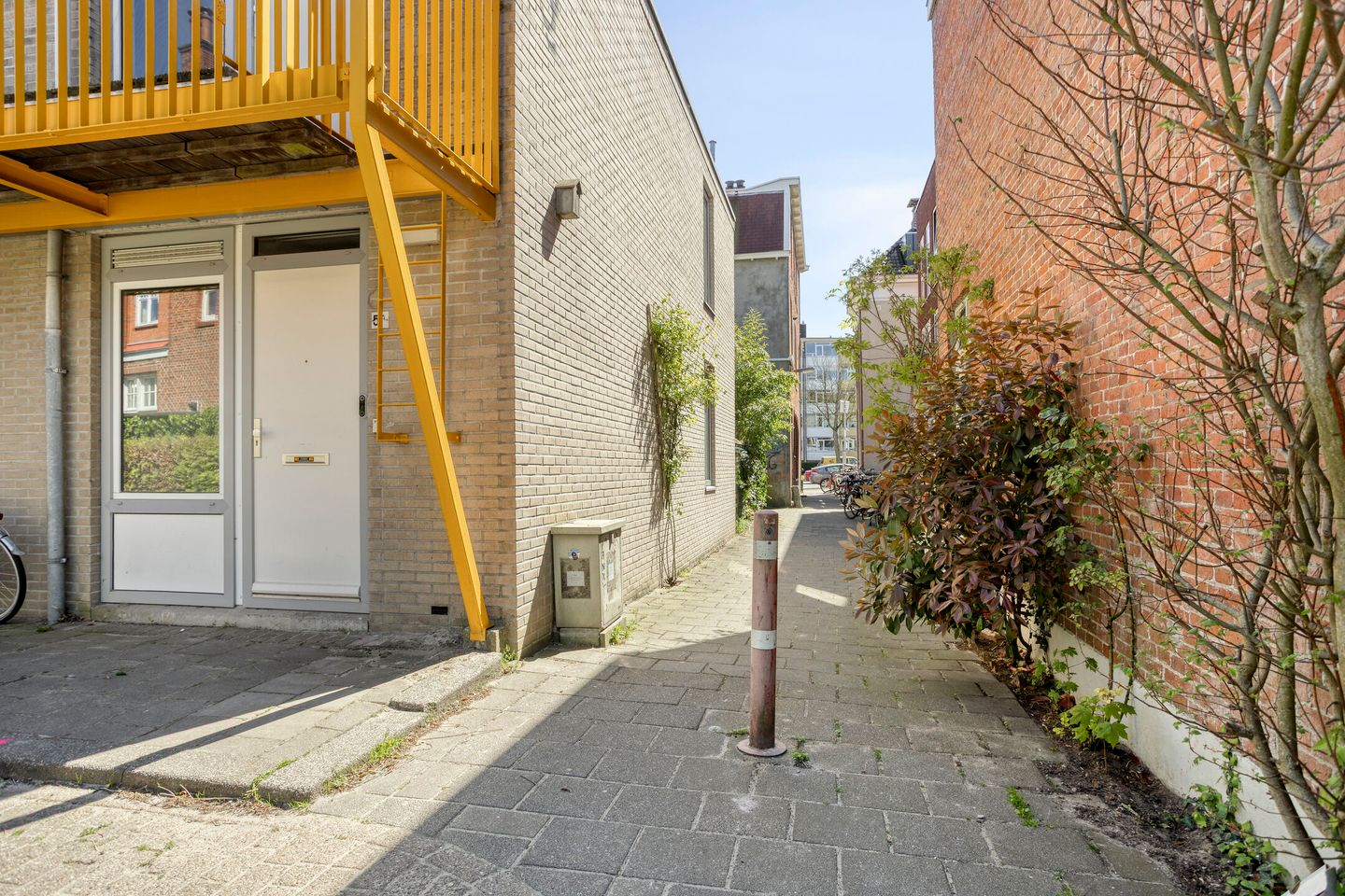 Compact studio with balcony near Groningen center — 29