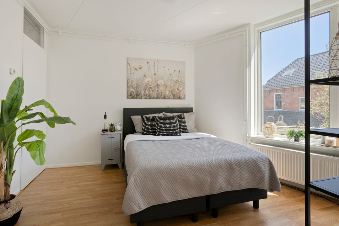Compact studio with balcony near Groningen center — 13
