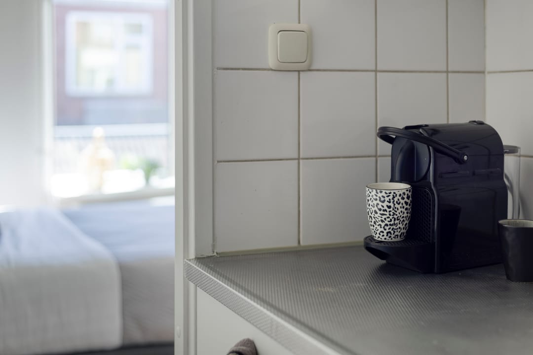Compact studio with balcony near Groningen center — 26