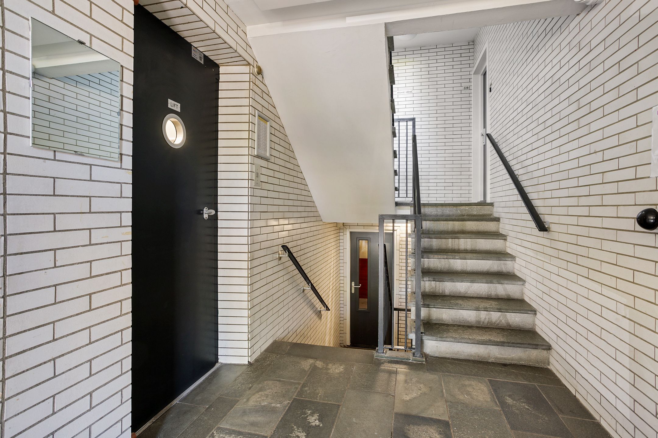 Photo 9 of Veenstraat 258