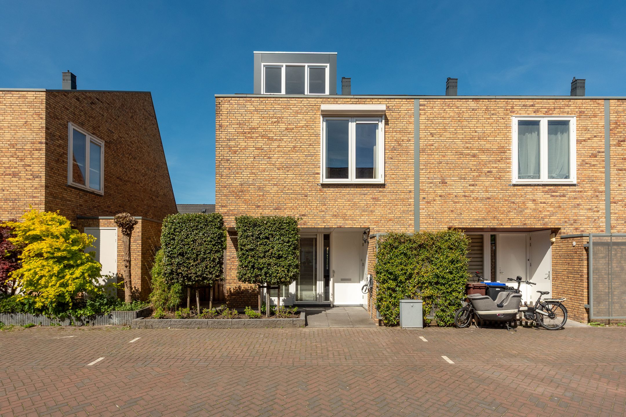 Poelruitlaan 11 
