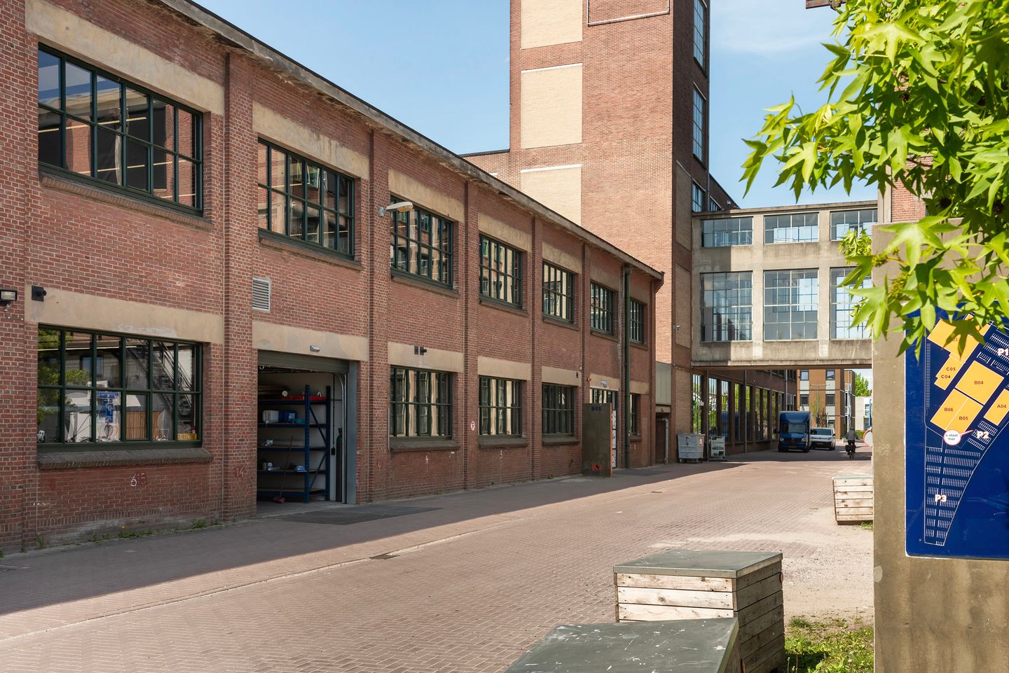Bekijk foto 4 van F. Hazemeijerstraat 600