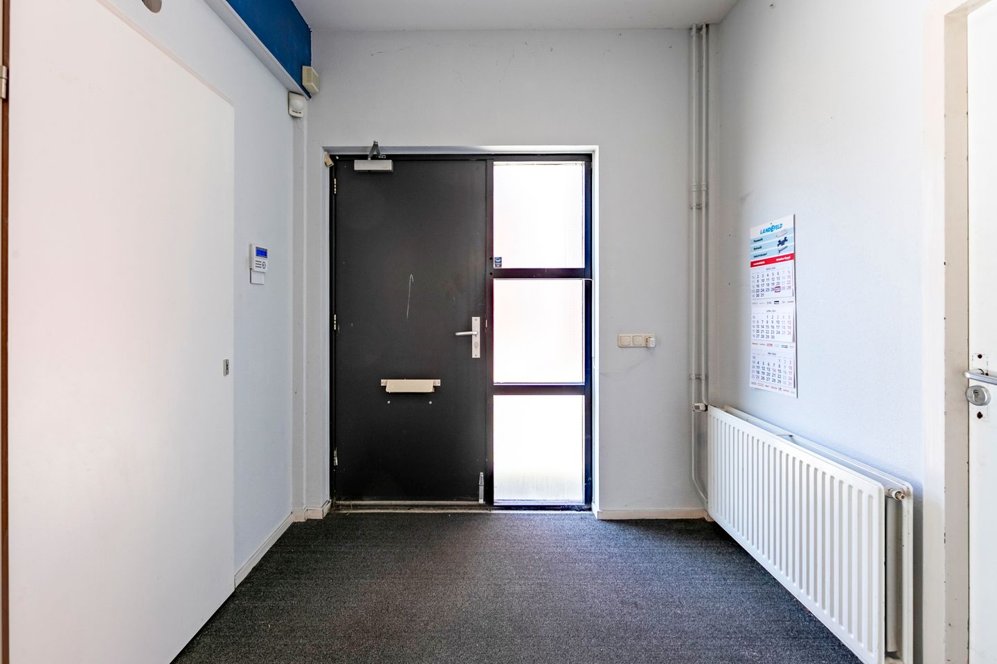 View photo 5 of Luzernestraat 22