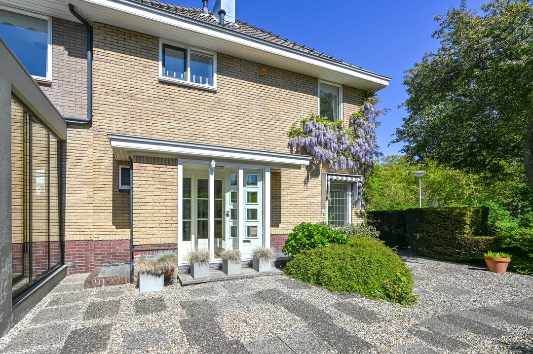 Photo 56 of Van Tuyllweg 20
