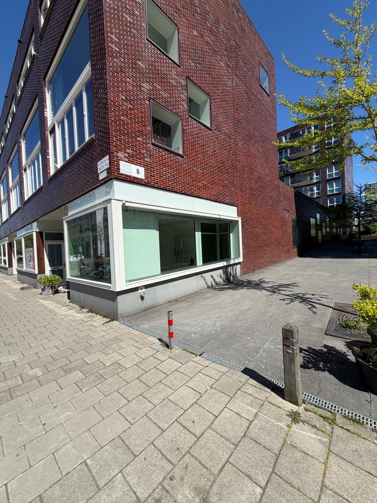 Bekijk foto 2 van Ottho Heldringstraat 7-U