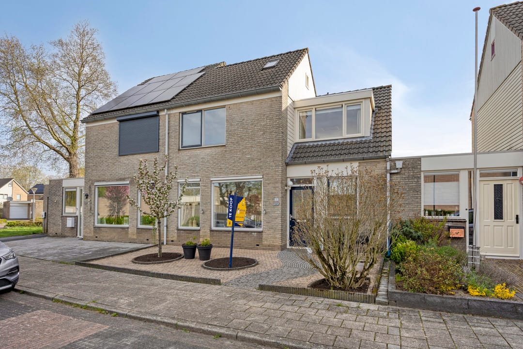 Foto 1 van Izak van der Horststraat 15
