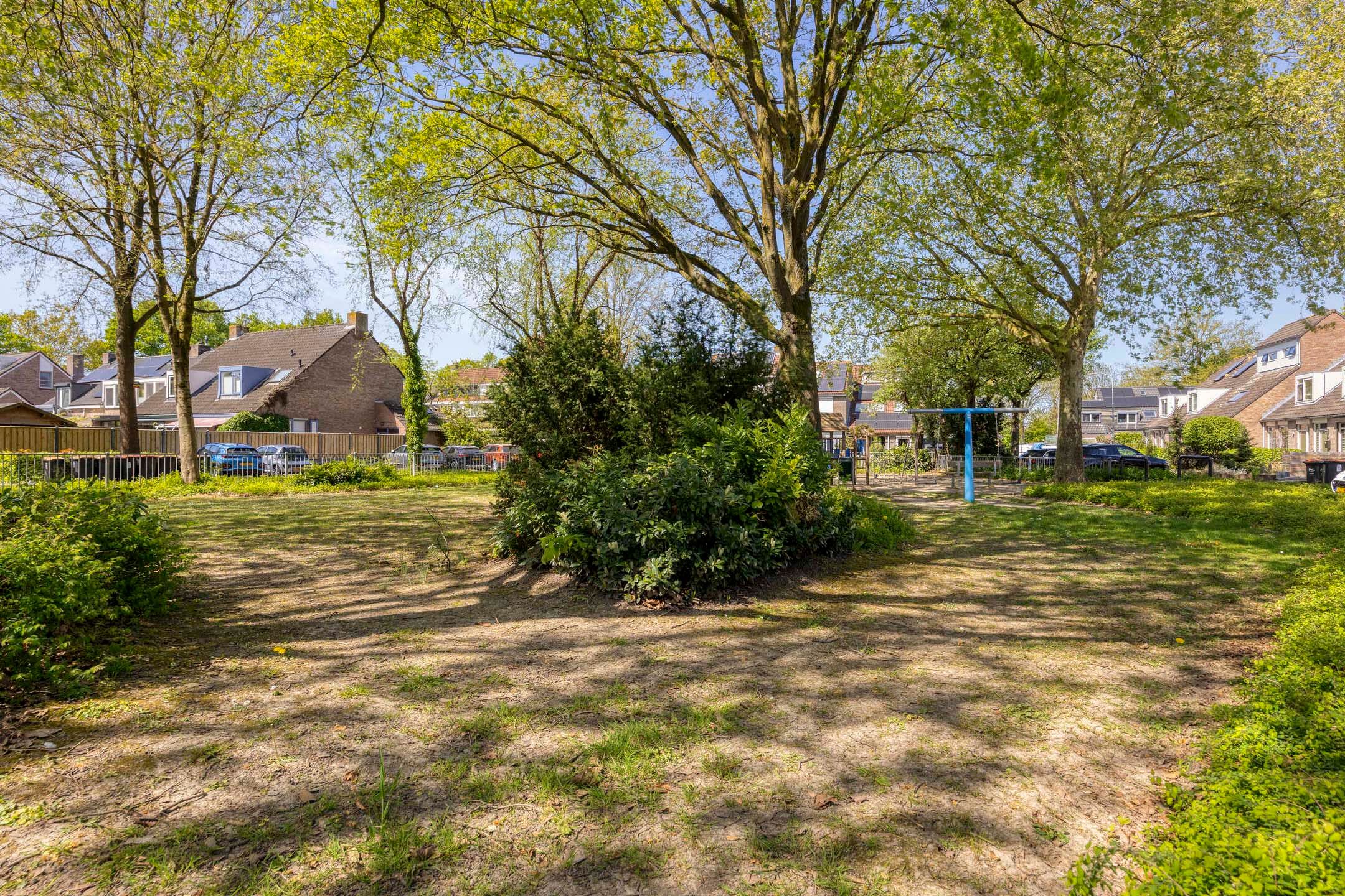Well-maintained corner house with 4 bedrooms in Beuningen — 36