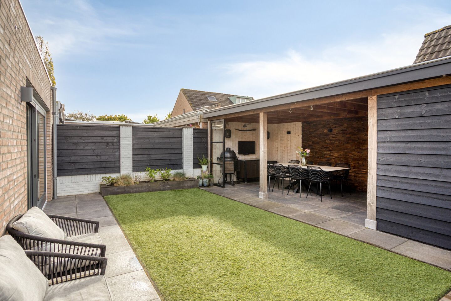 Photo 14 of Sikkel 27