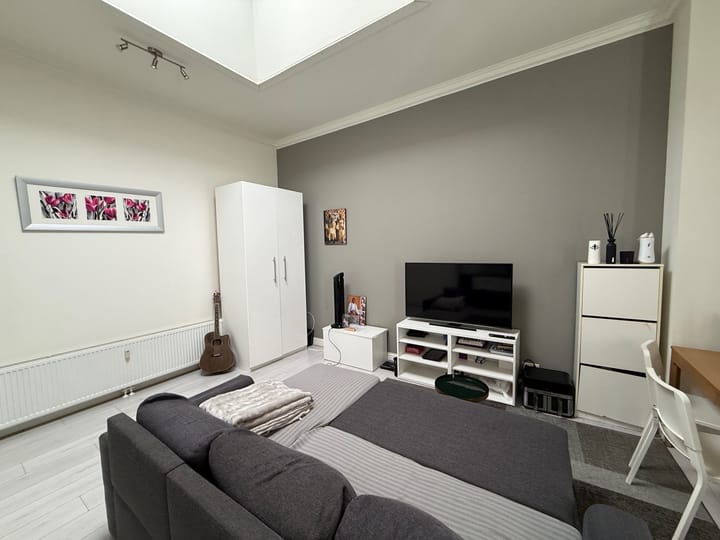 Photo 5 of Mariagardestraat 96-F