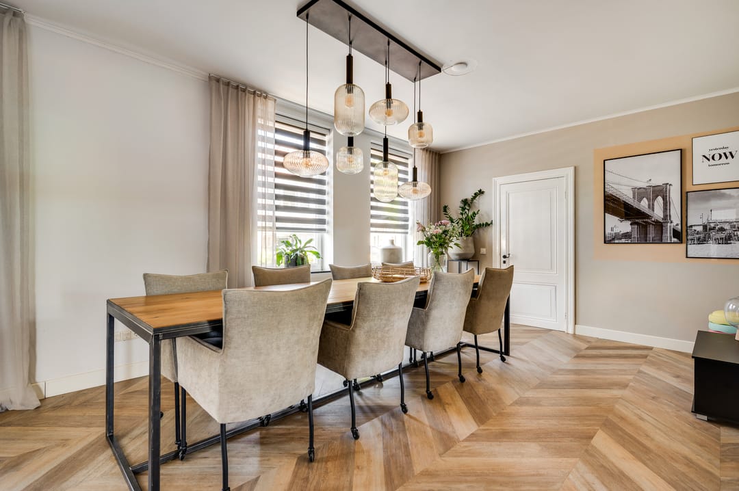 Historic City Farm from 1906 with Modern Comforts in Weert — 13
