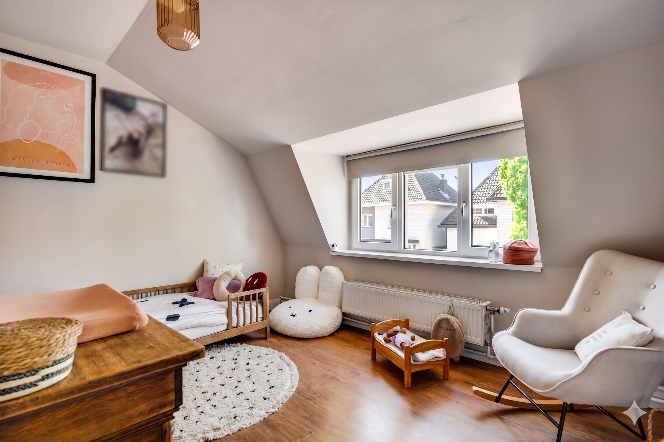 Historic City Farm from 1906 with Modern Comforts in Weert — 27