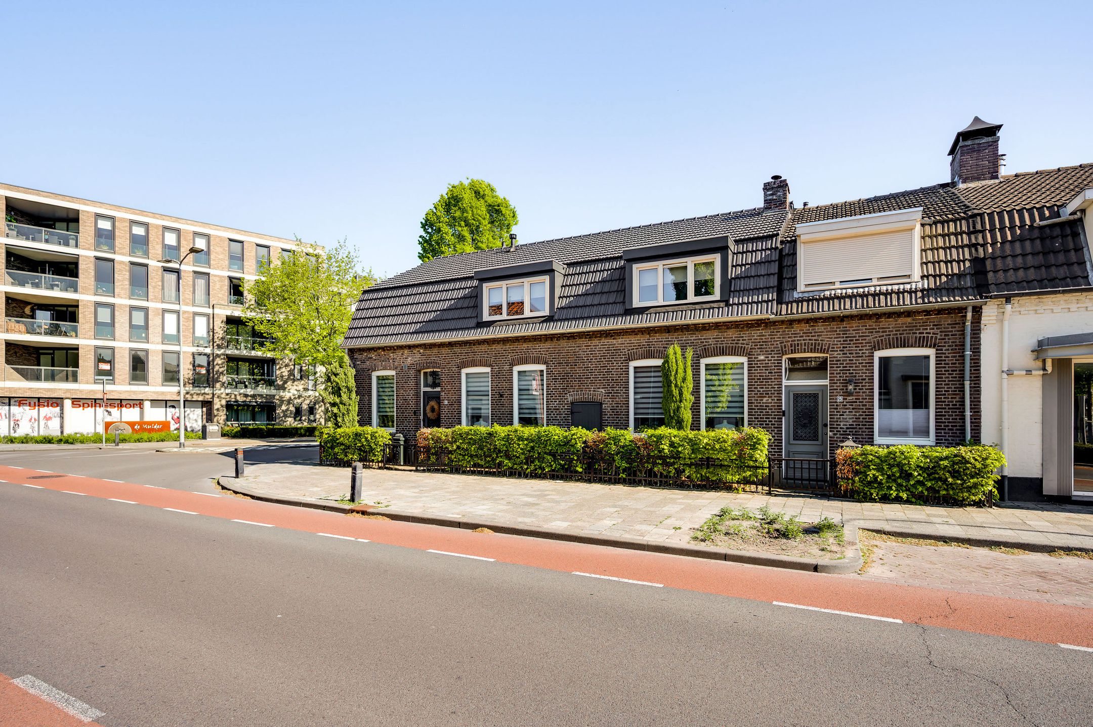 Historic City Farm from 1906 with Modern Comforts in Weert — 39