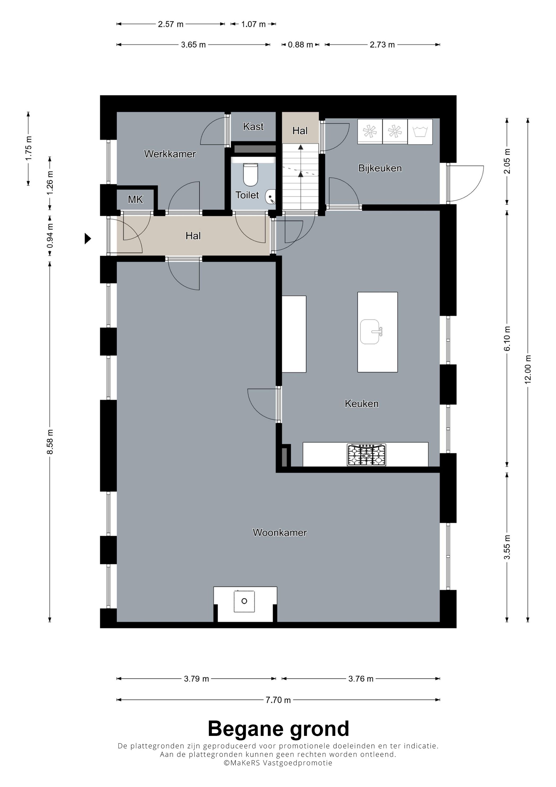 Historic City Farm from 1906 with Modern Comforts in Weert — 42