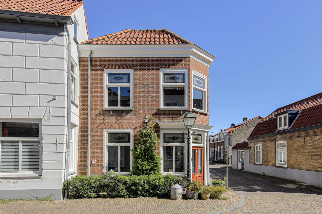 Photo 8 of Kerkstraat 3-A