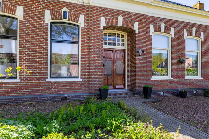Photo 4 of Hoofdweg 33