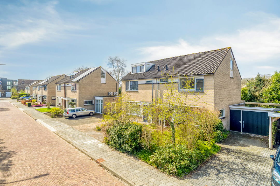 Foto 1 van Schubertlaan 19