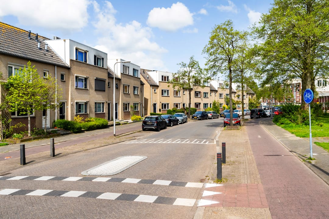 Photo 47 of Middenmolenlaan 153
