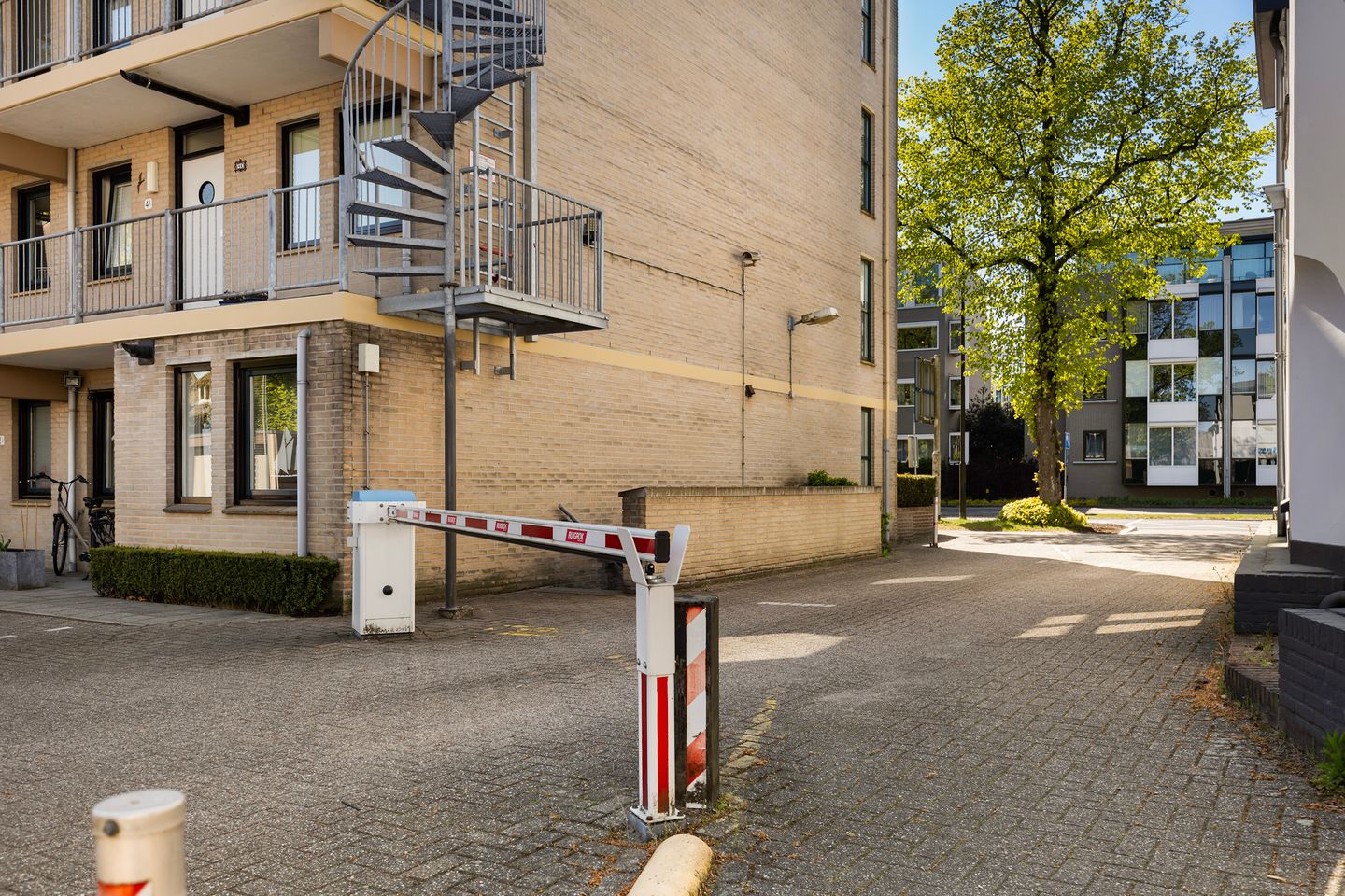 Photo 29 of Loolaan 4-B