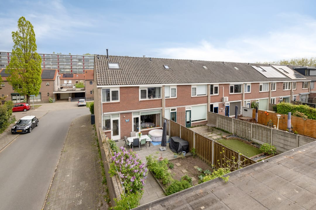 Photo 38 of Willebroekstraat 2