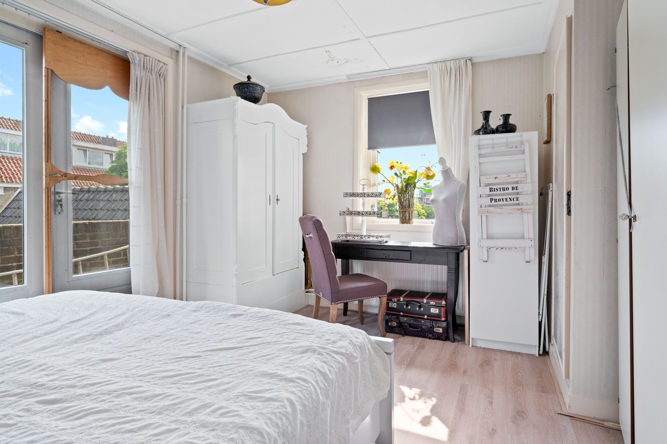 Photo 12 of Emmastraat 24