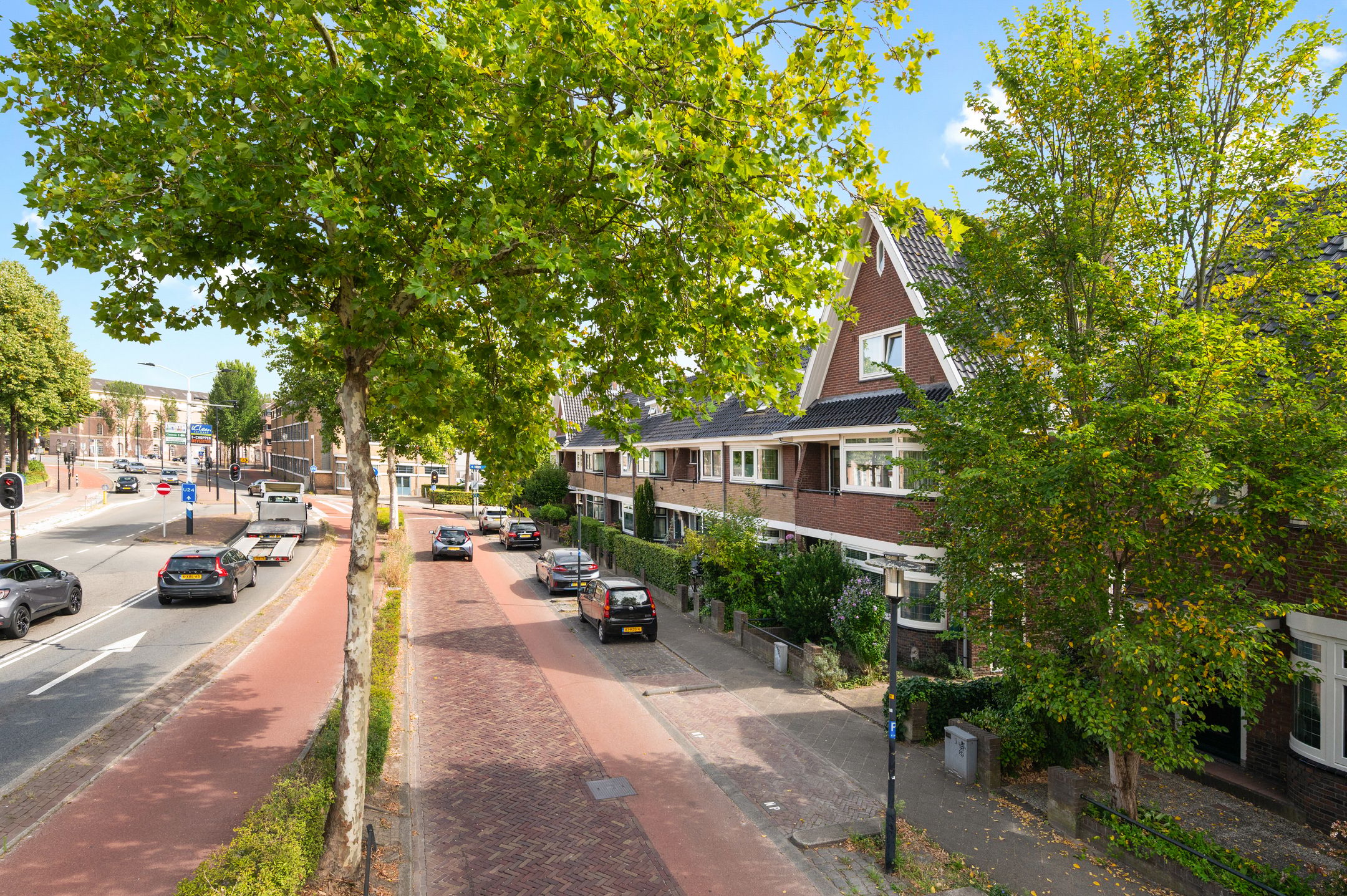 Photo 21 of Emmastraat 24