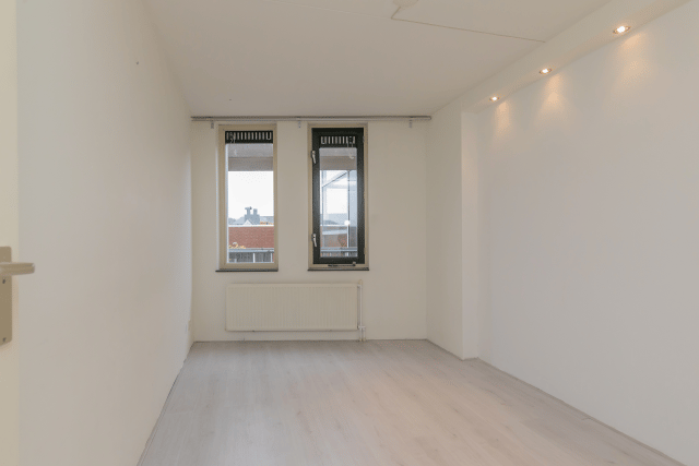 Photo 13 of Ruychaverstraat 71