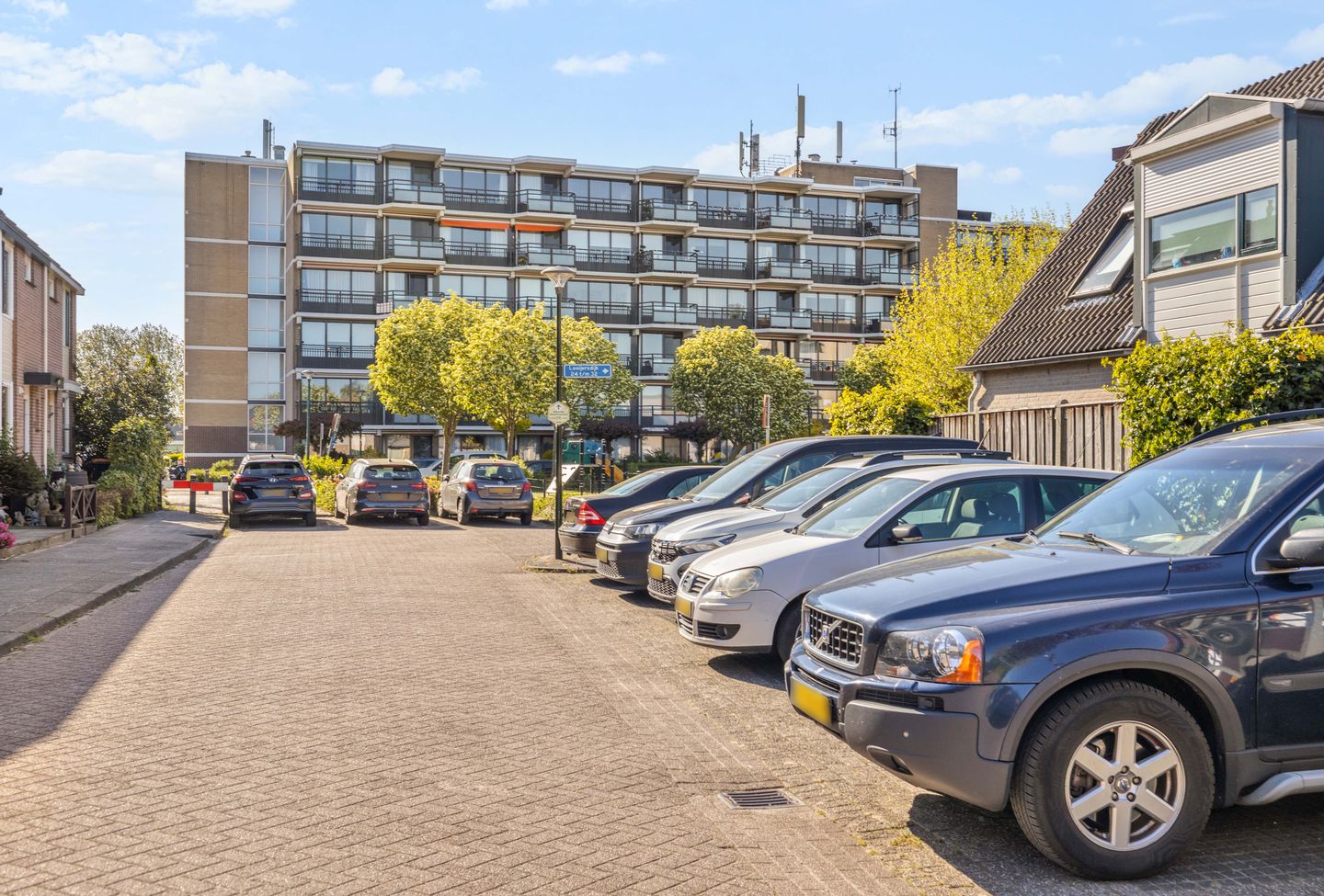 Foto 44 van Looijersdijk 22