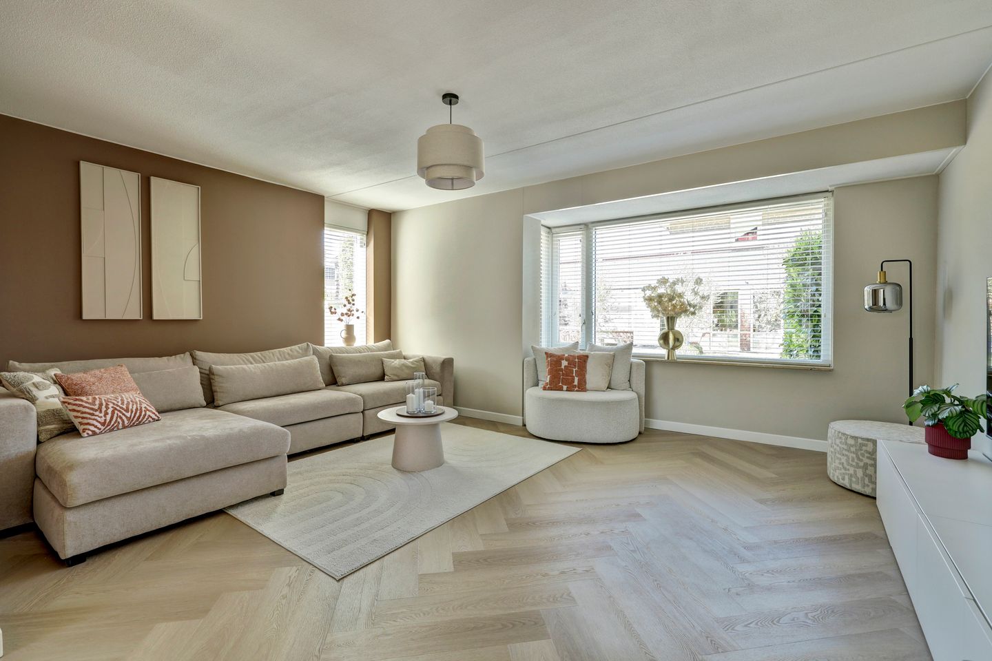 Photo 10 of Heermanstraat 8
