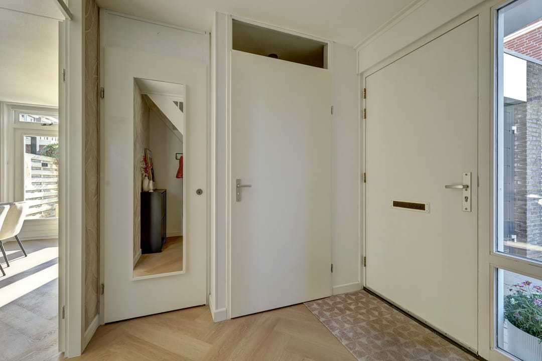 Photo 22 of Heermanstraat 8