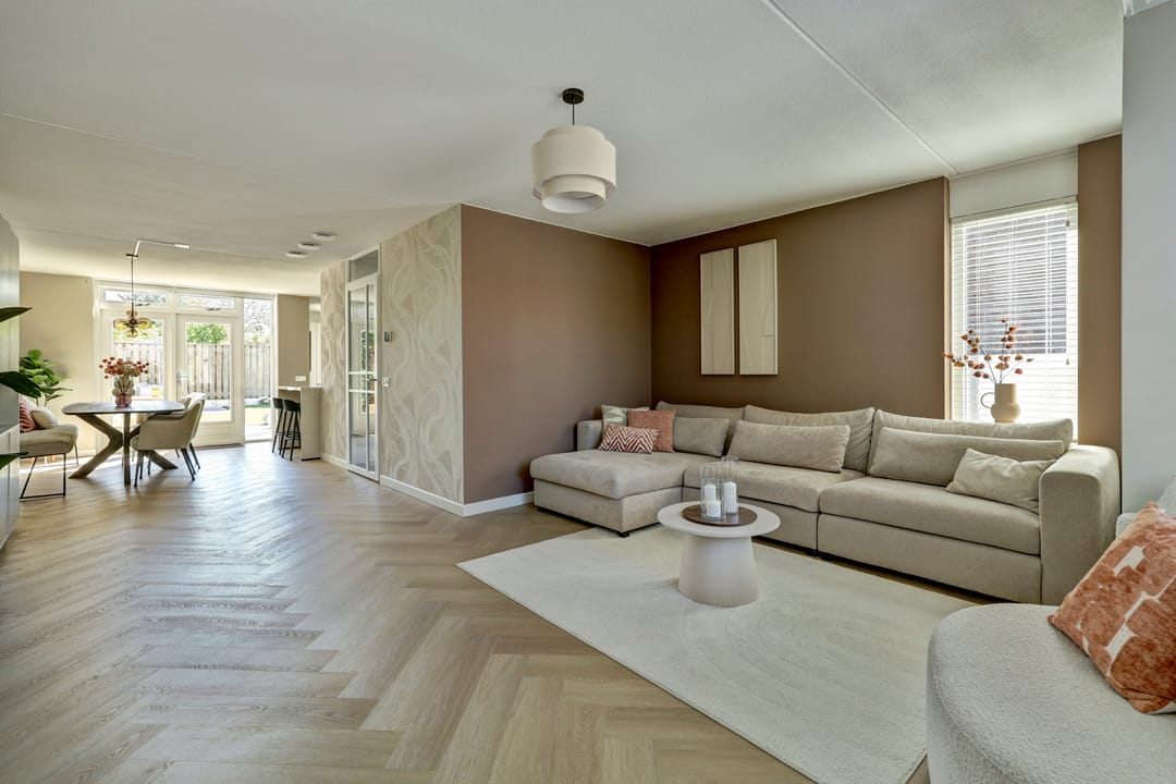 Photo 2 of Heermanstraat 8