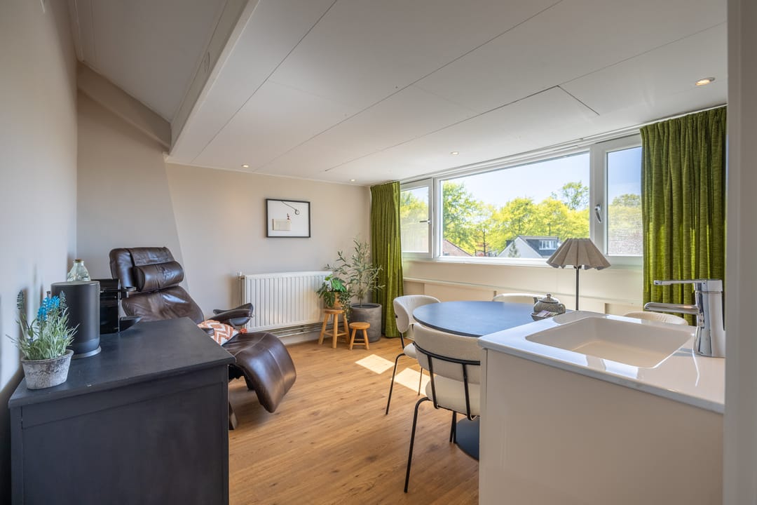 Photo 22 of Burg. Verwielstraat 56