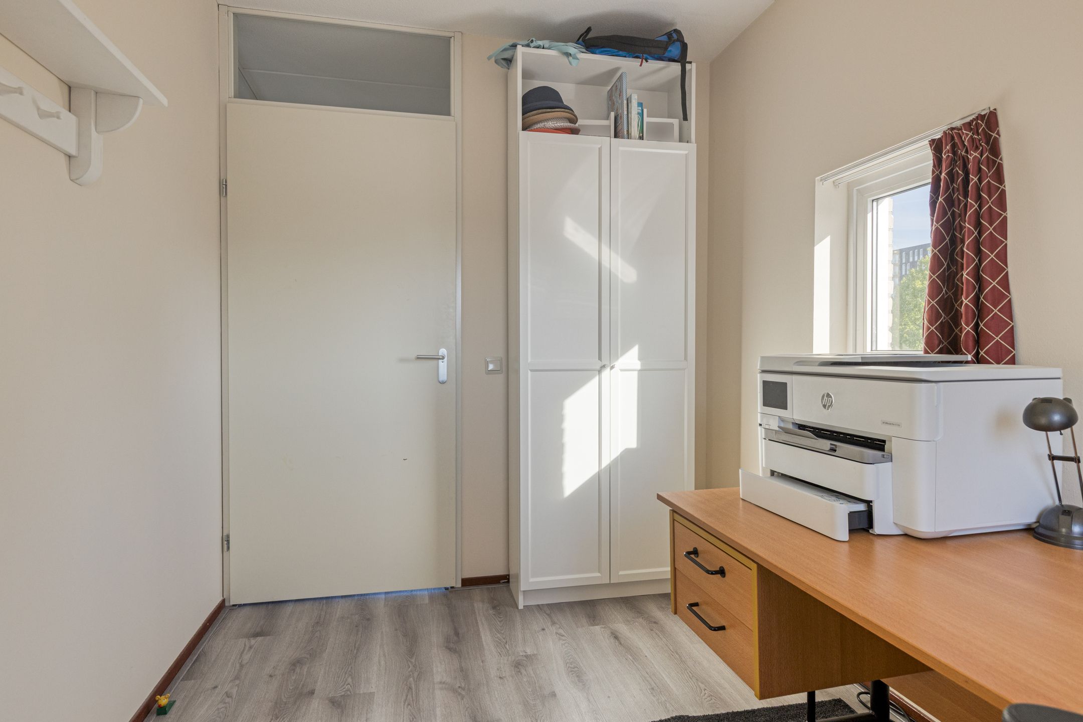 Photo 33 of Hebridenstraat 18